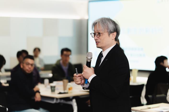 圖2:國家發展委員會彭立沛副主委致詞，鼓勵企業及地方創生團隊跨域合作